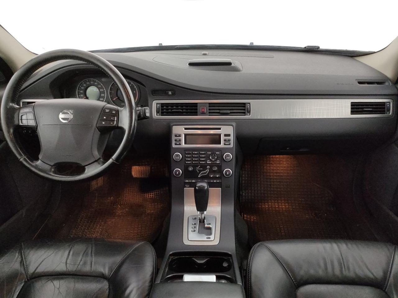 Acquista online VOLVO XC70