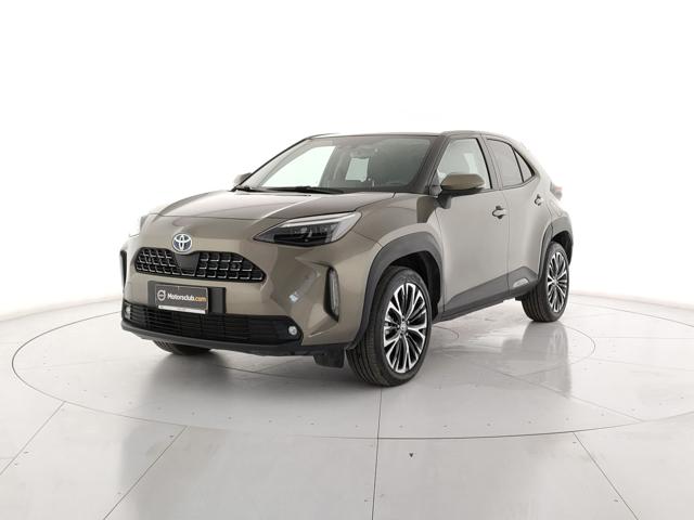 Acquista online TOYOTA Yaris Cross