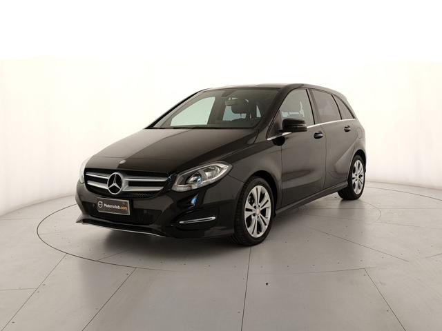 Acquista online MERCEDES-BENZ B 180