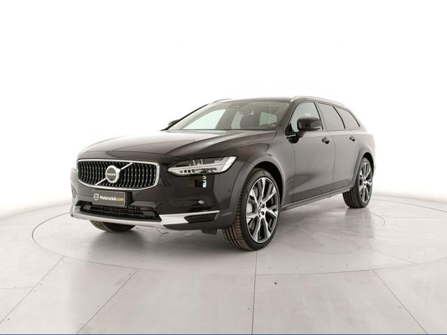 Acquista online VOLVO V90 Cross Country