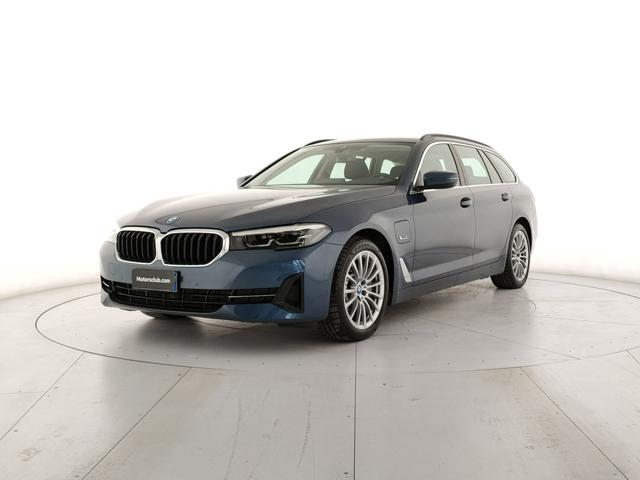 Acquista online BMW 530