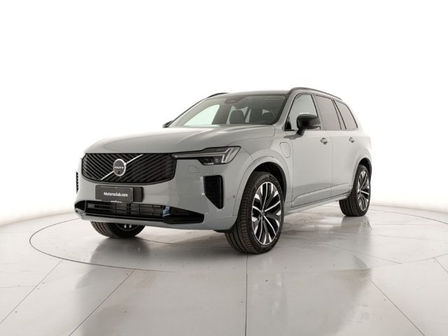 Acquista online VOLVO XC90