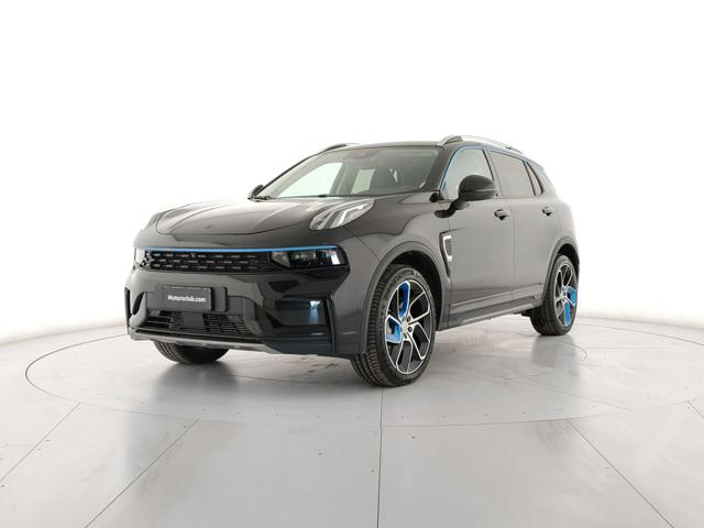 Acquista online LYNK & CO 01