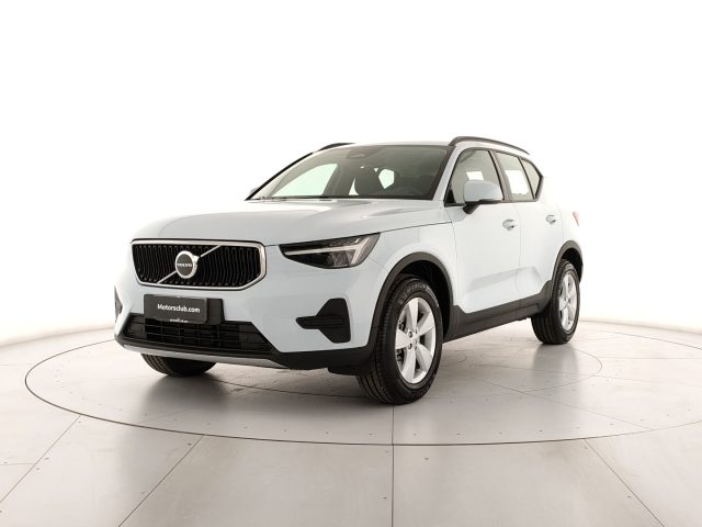 Acquista online VOLVO XC40